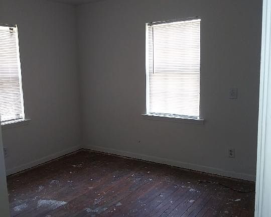 4th image of 2791 Evergreen Acre