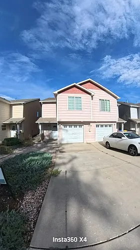 2928 Main St Photo 1