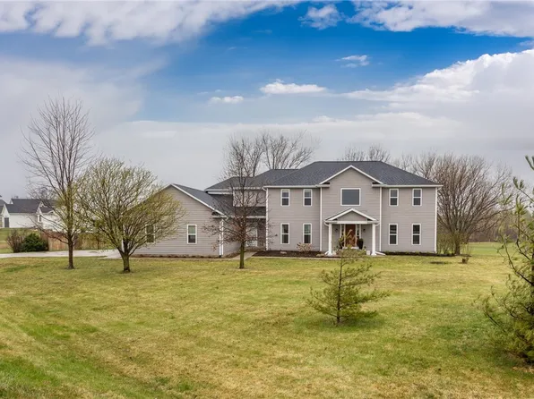 26511 Prairie Cir, Adel, IA 50003