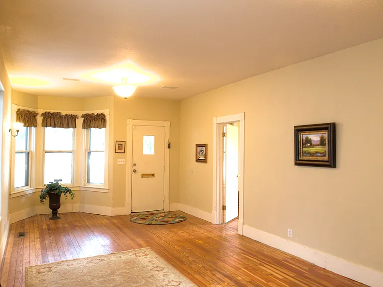 426 E Bijou St — Photo 8