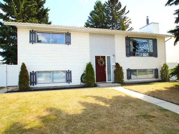 15 W Newlands Ave, Red Deer, AB T4P 1Z8