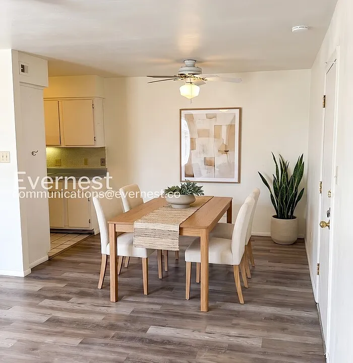 461 W Yucca Ct #312