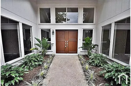 10030 Windriver Dr Photo 1