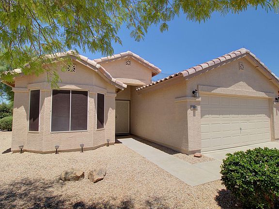 2nd image of 2428 E Malaga Dr