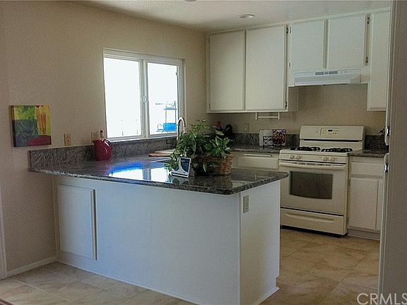 4th image of 6105 Laura Ln