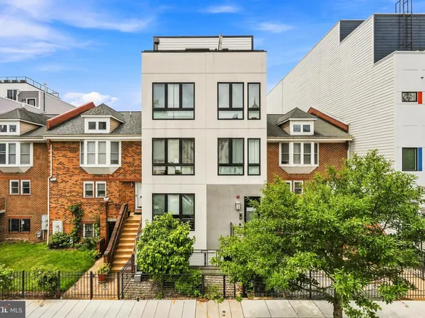 2618 University Pl NW #2, Washington, DC 20009