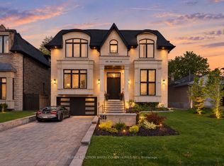 205 Northwood Dr, Toronto, ON M2M2K5