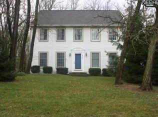 2403 Brafferton Ave, Hudson, OH 44236