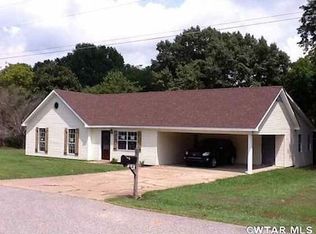 54 Wild Valley Dr, Jackson, TN 38305