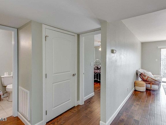 3rd image of 5709 Lyons View Pike APT 4304