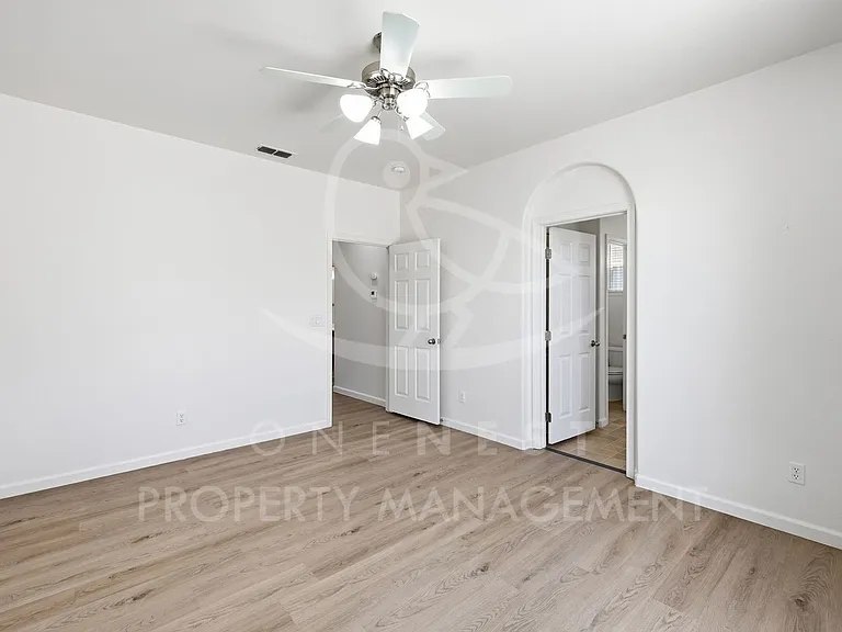 3518 Garden Rose Dr — Photo 12