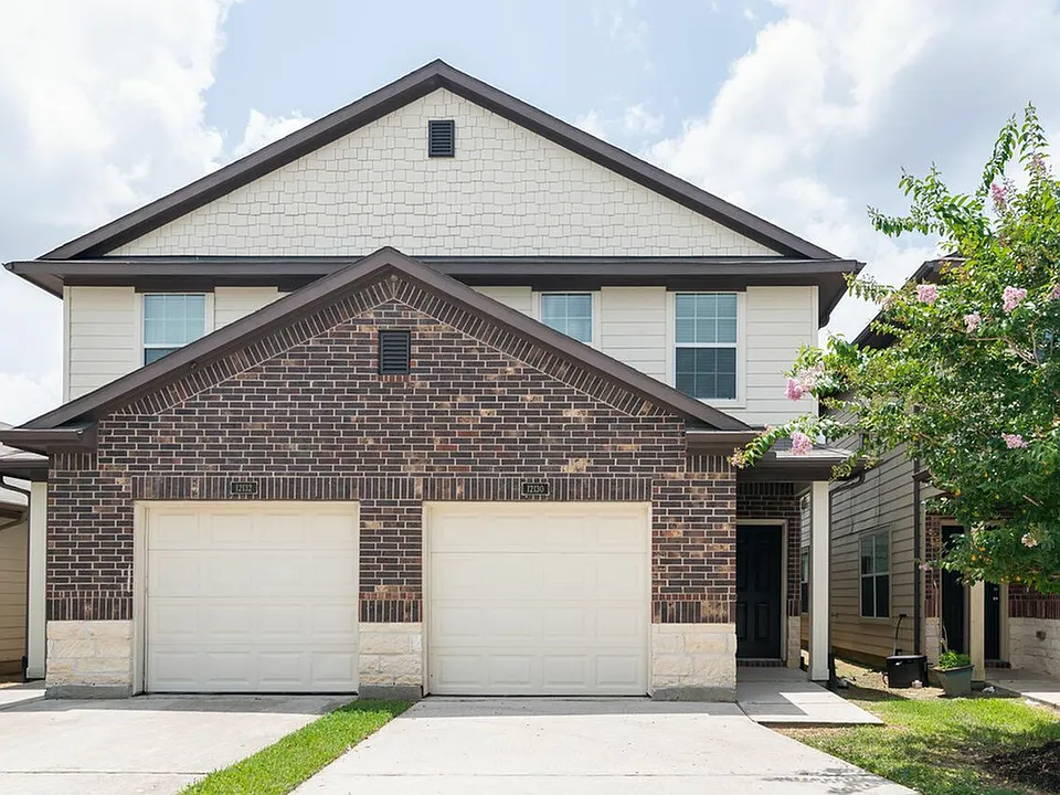 12130 Pia Dr