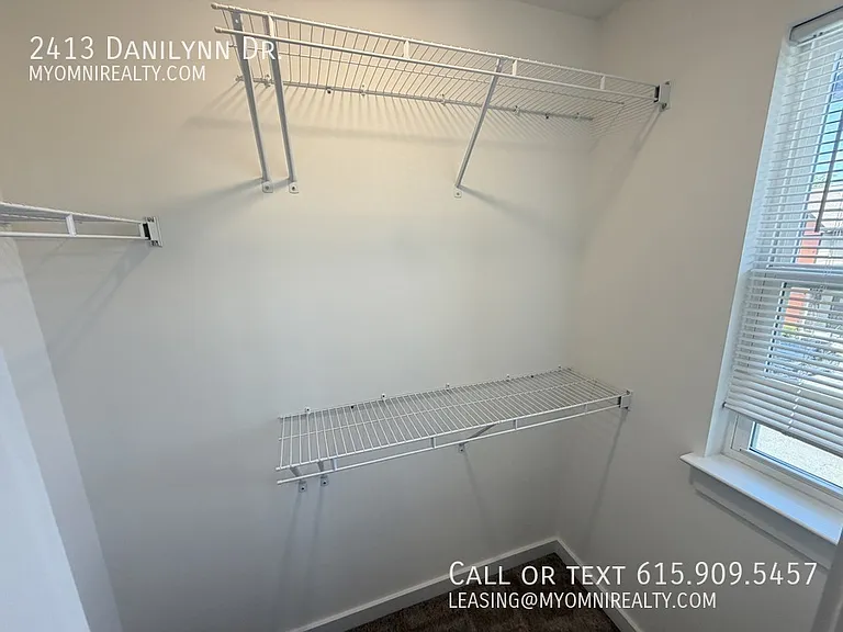 2413 Danilynn Dr — Photo 2