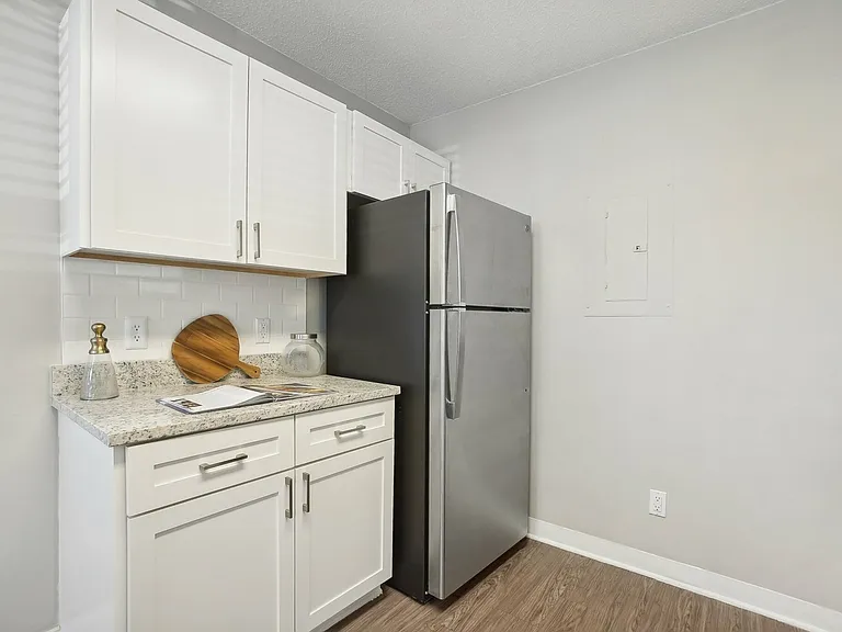 Stonebrook Apartments
