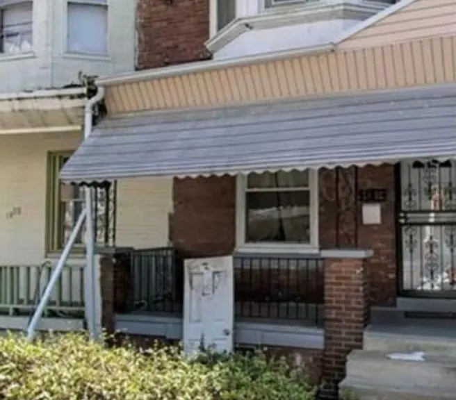 1630 S Frazier St — Photo 1