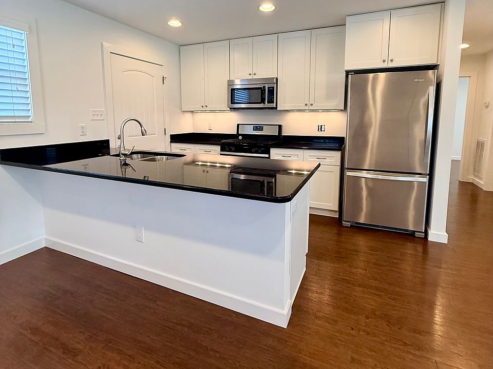 1st image of 2306 Lawson Ave