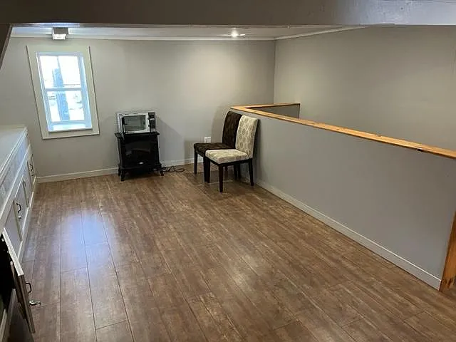 Studio, 200 sqft, $675 — Photo 4