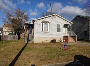 8 Mathiasen Pl, Matawan, NJ 07747