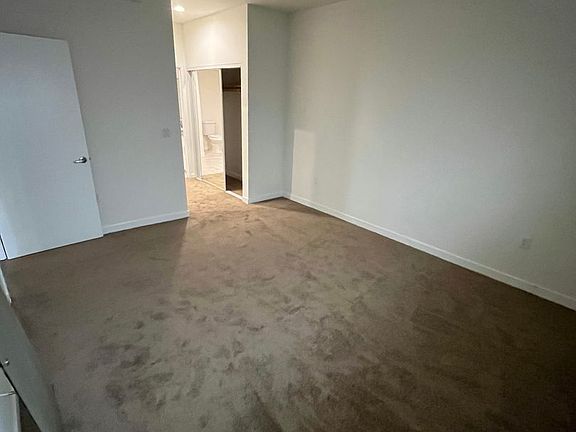4th image of 6816 Independence Ave APT 104
