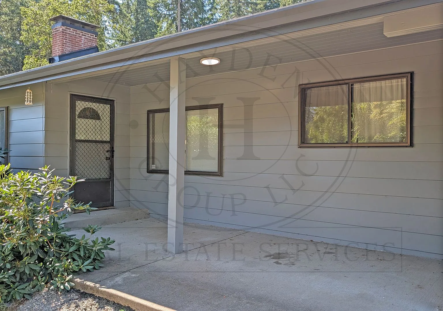 Charming Pumpkin Ridge Homestead for Rent — Photo 3