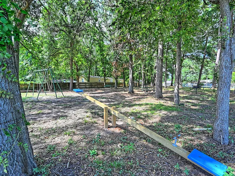 11475 Underwood St — Photo 49