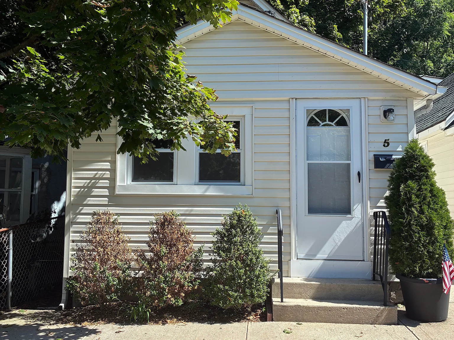 1 bed, 650 sqft, $2,600 — Photo 1