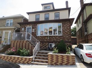 141 Hillcrest Pl, North Bergen, NJ 07047