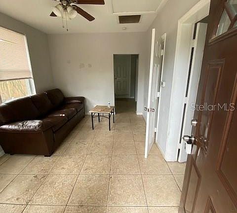 2nd image of 3207 Deleuil Ave