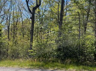 14 Tanner Rd, Crossville, TN 38571