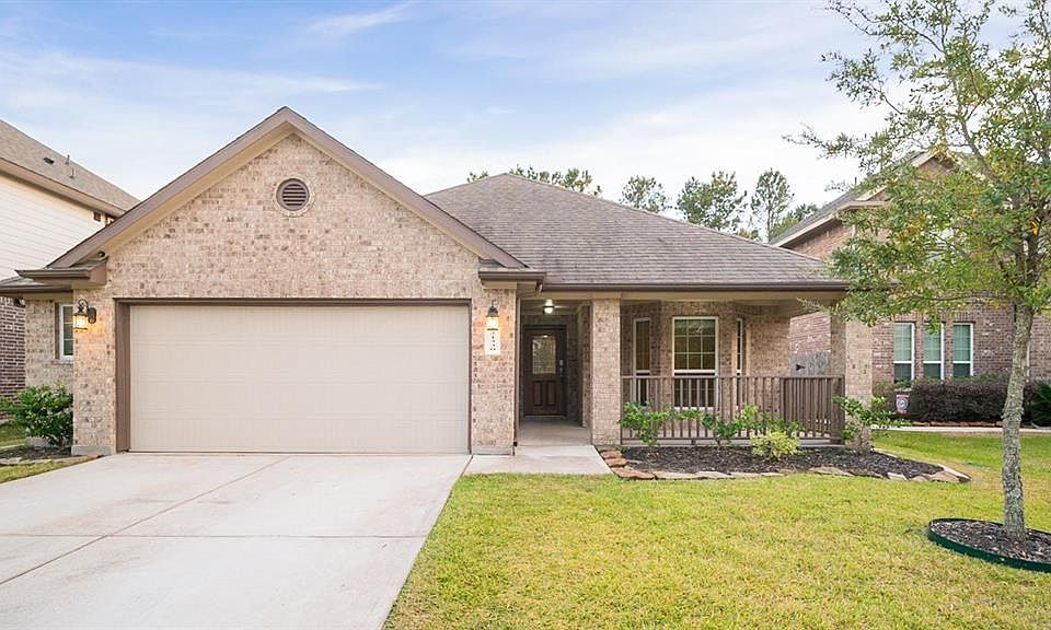 1st image of 21330 Russell Chase Dr