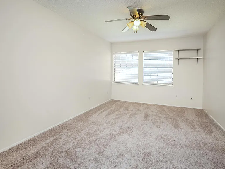2611 Grants Lake Blvd #226 — Photo 20