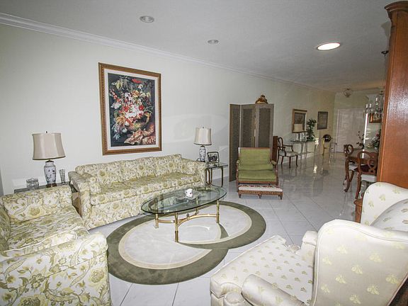 3rd image of 10628 Royal Caribbean Cir