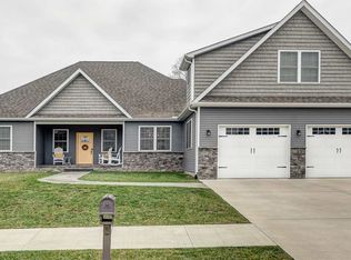 120 Mayflower Dr, Terre Haute, IN 47803