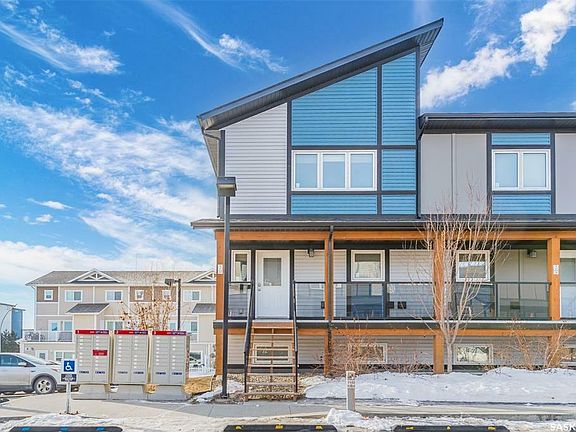 2nd image of 130 Marlatte Cres #1202