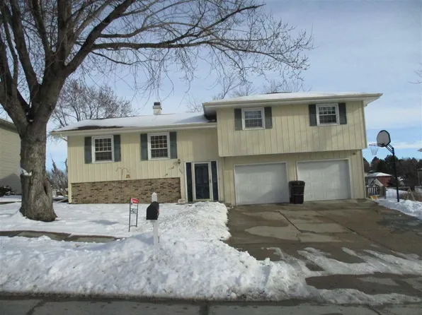 502 N 27th St, Norfolk, NE 68701