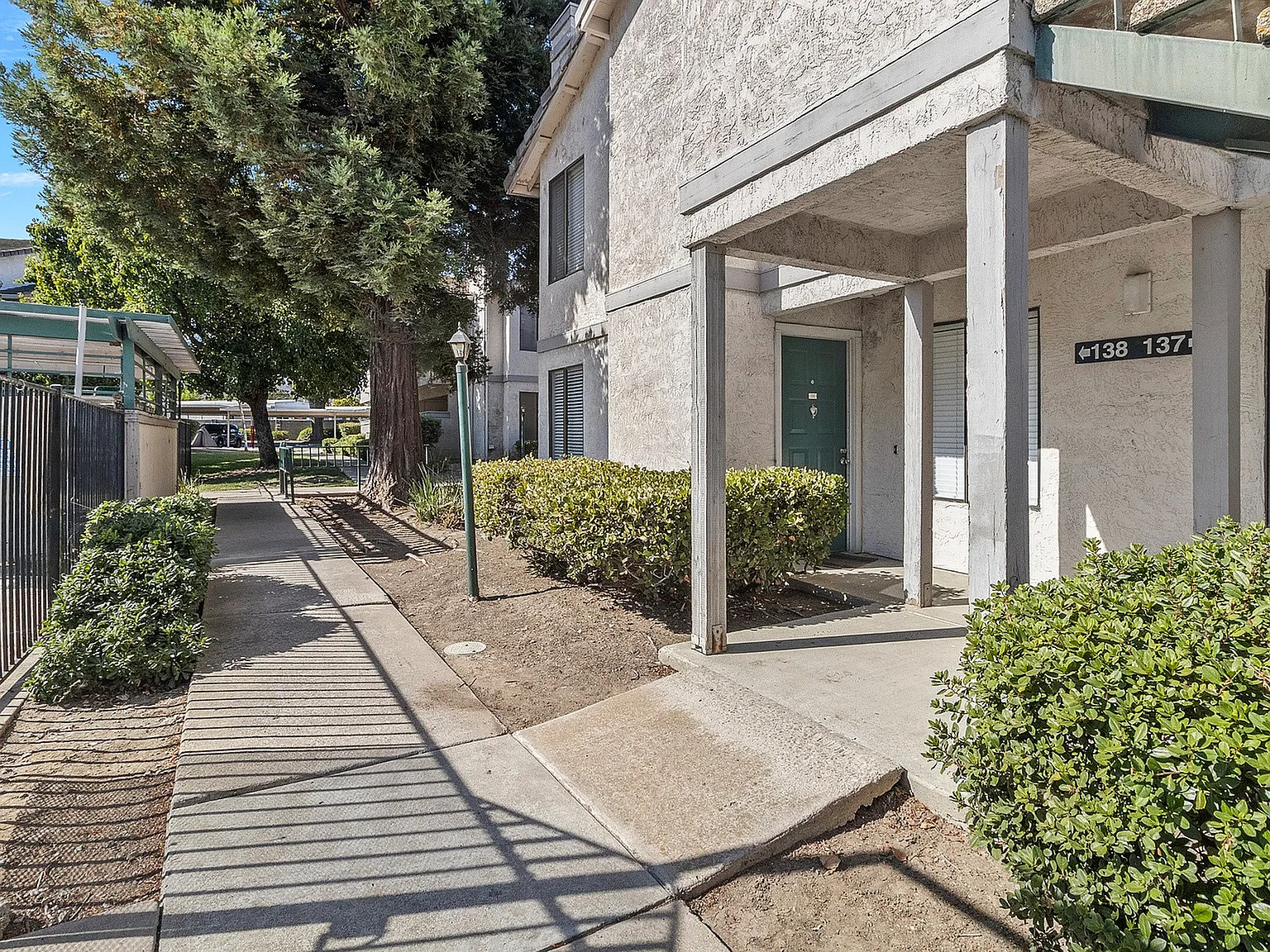Summerwood — Photo 3