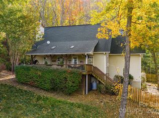 154 Presidential Dr, Waynesville, NC 28786