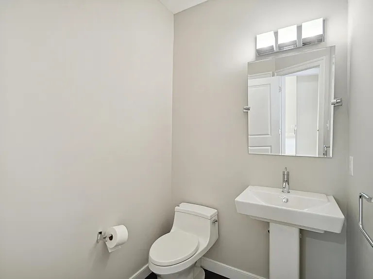 1530 Forest Villa Ln — Photo 62