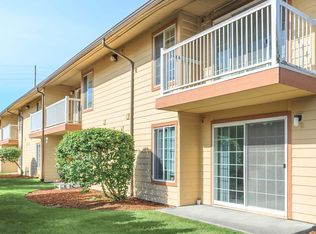 28621 25th Pl S #D1, Federal Way, WA 98003