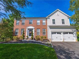 2154 Light Horse Harry Rd, Macungie, PA 18062