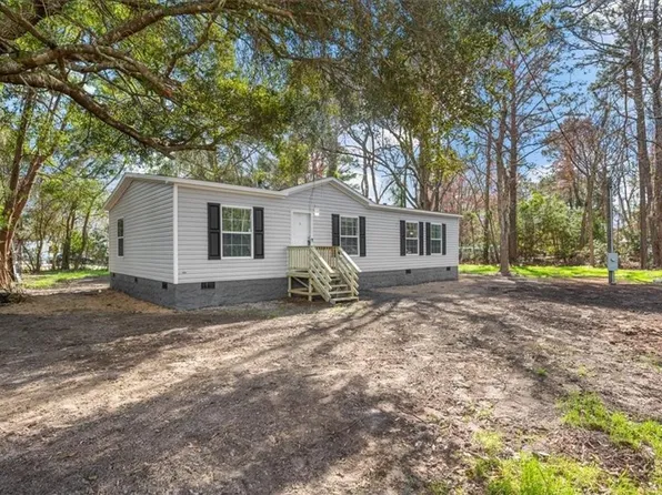 1100 Florida St, Darien, GA 31305