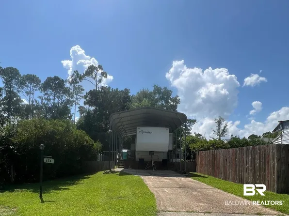 654 Escambia Dr, Lillian, AL 36549