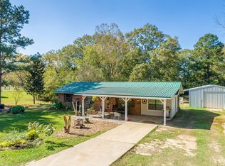 43 Wilson Ave, Bassfield, MS 39421