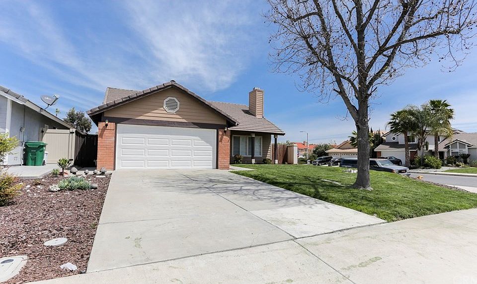 1st image of 24590 Westhaven Ct