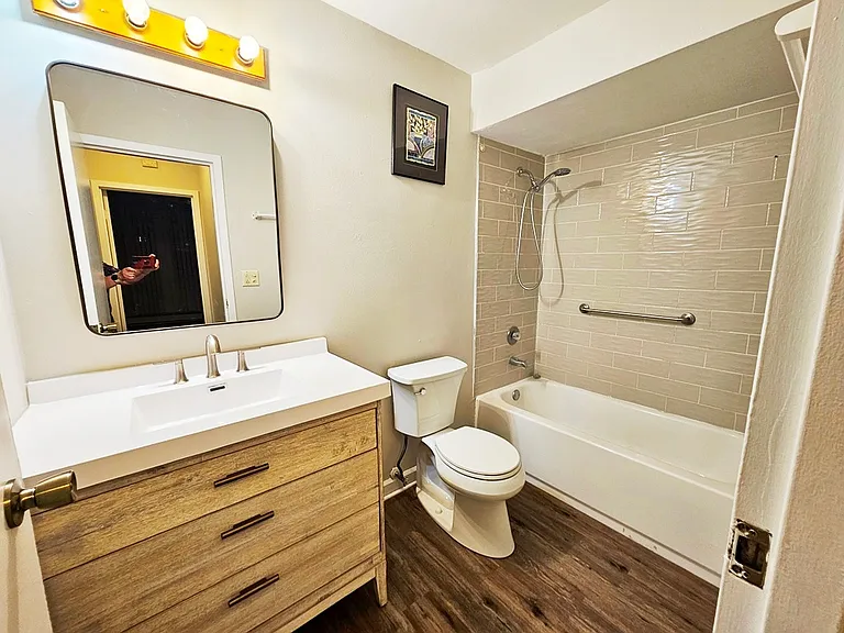 865 Westmoreland Dr #19 — Photo 7