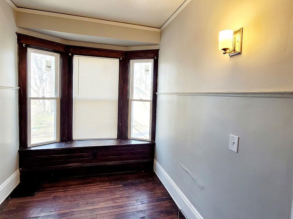 1 of 3 bedrooms