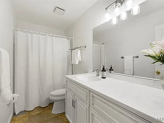 14217 Dinsmoor Dr — Photo 30