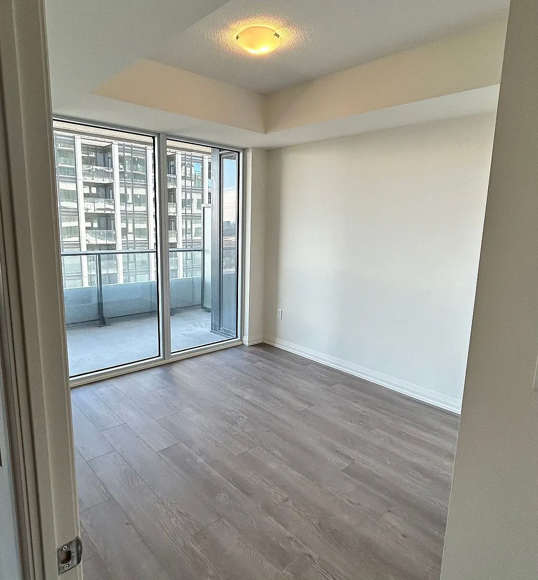 2 bed, $2,400 — Photo 4