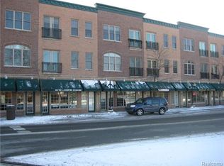 531 W Main St, Brighton, MI 48116