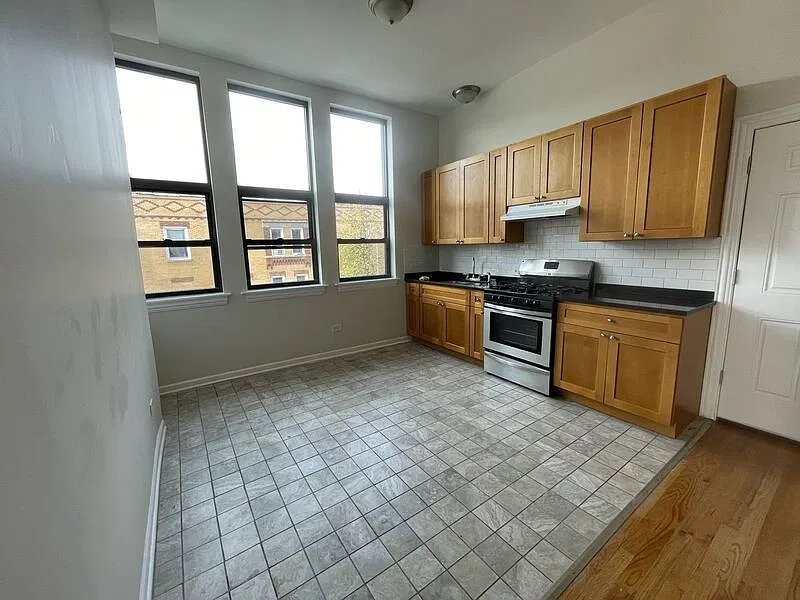 4058 W Armitage Ave #2F